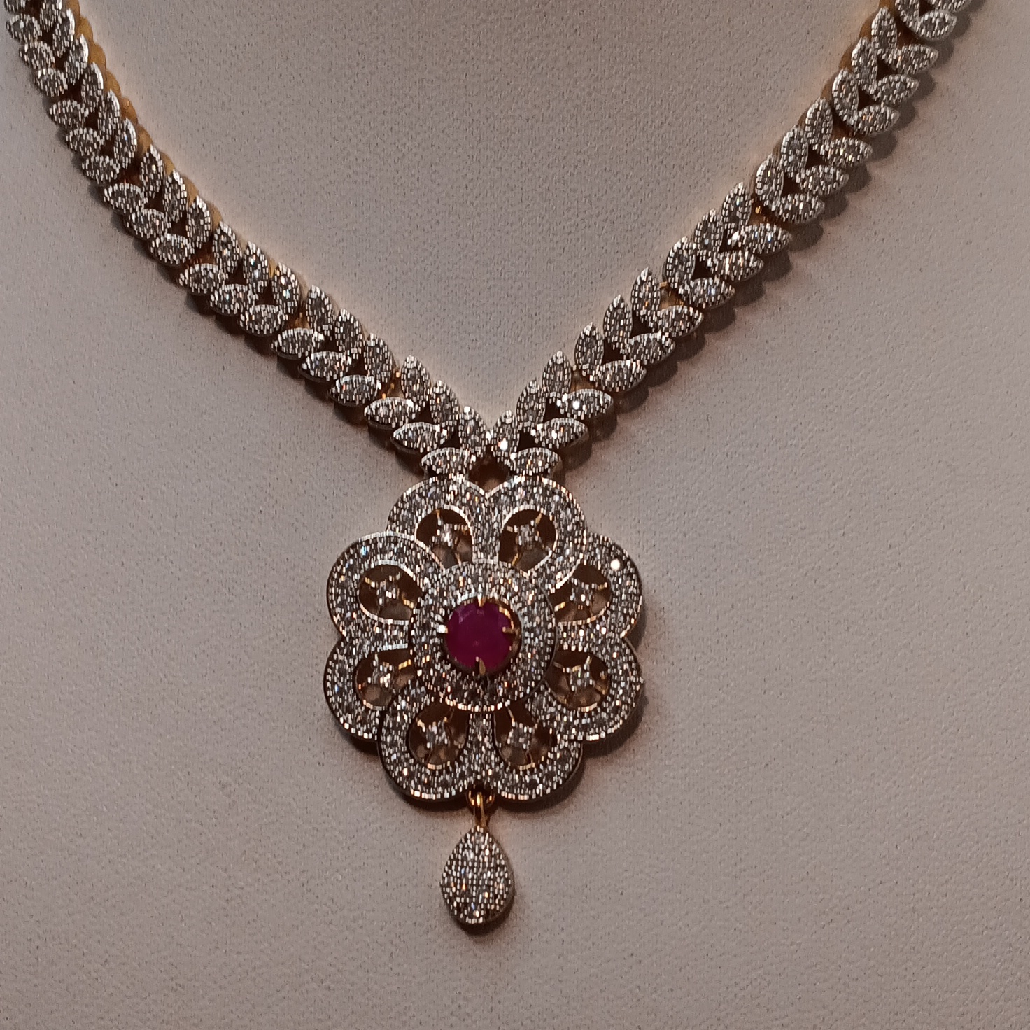 Bollywood Style Jeweled Pendant Necklace 165 L 18$